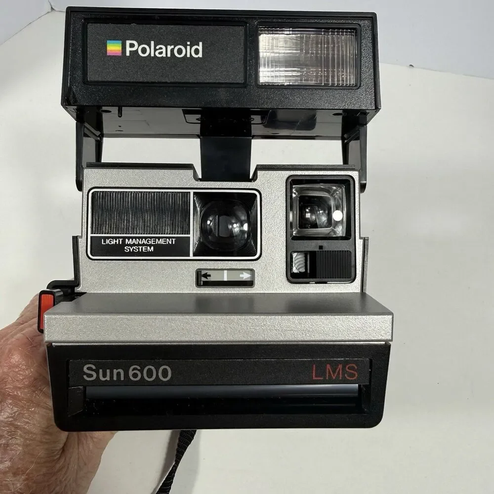 Vintage Polaroid Sun 660 Autofocus Instant Camera 600 Series Film Camera READ
